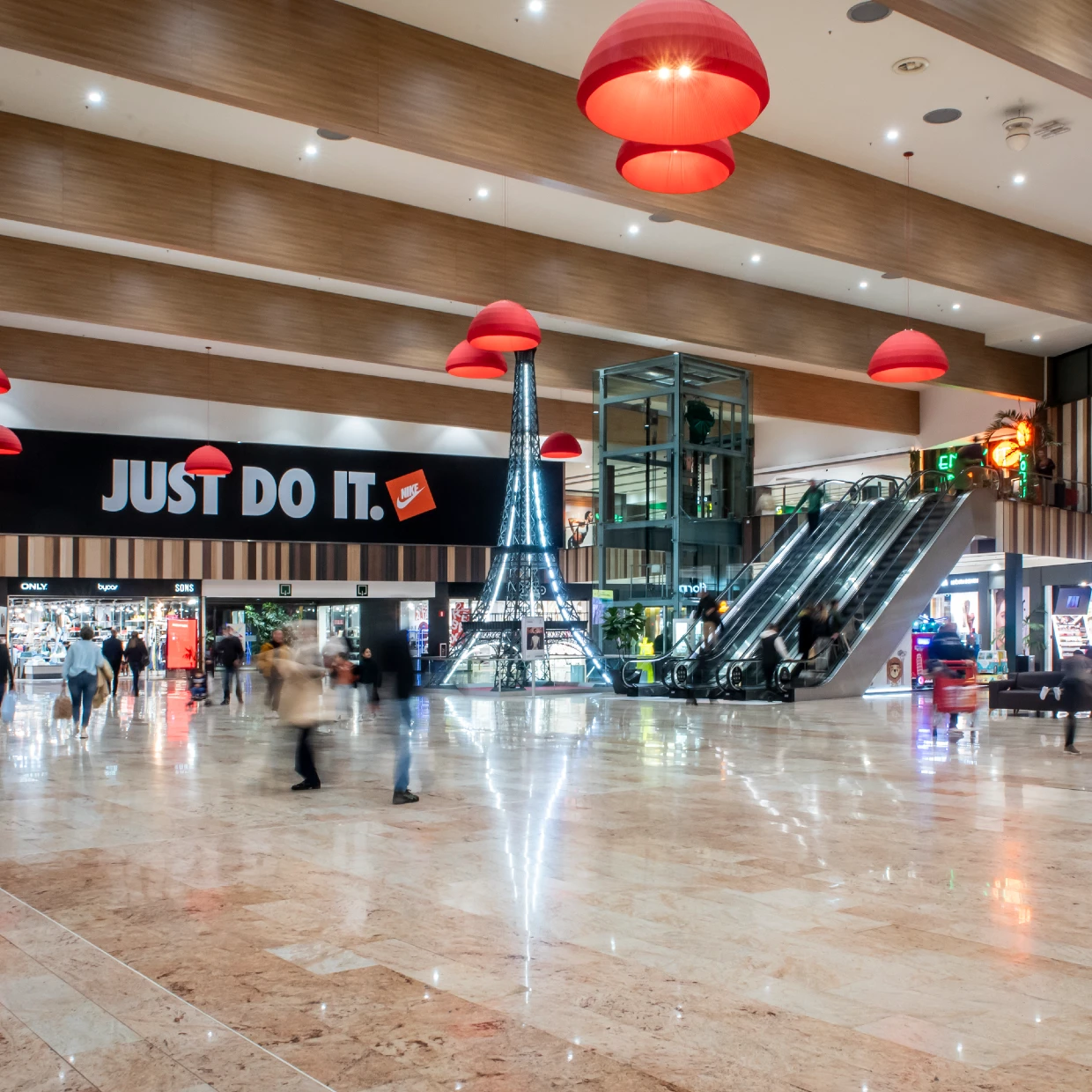 CENTRO COMERCIAL GRAN JONQUERA